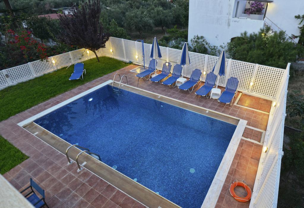 Oliv Apartments Platanias Chambre photo