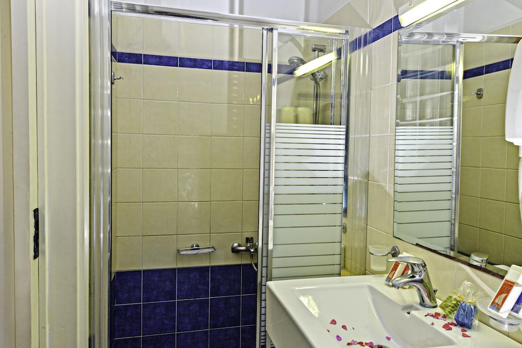 Oliv Apartments Platanias Chambre photo